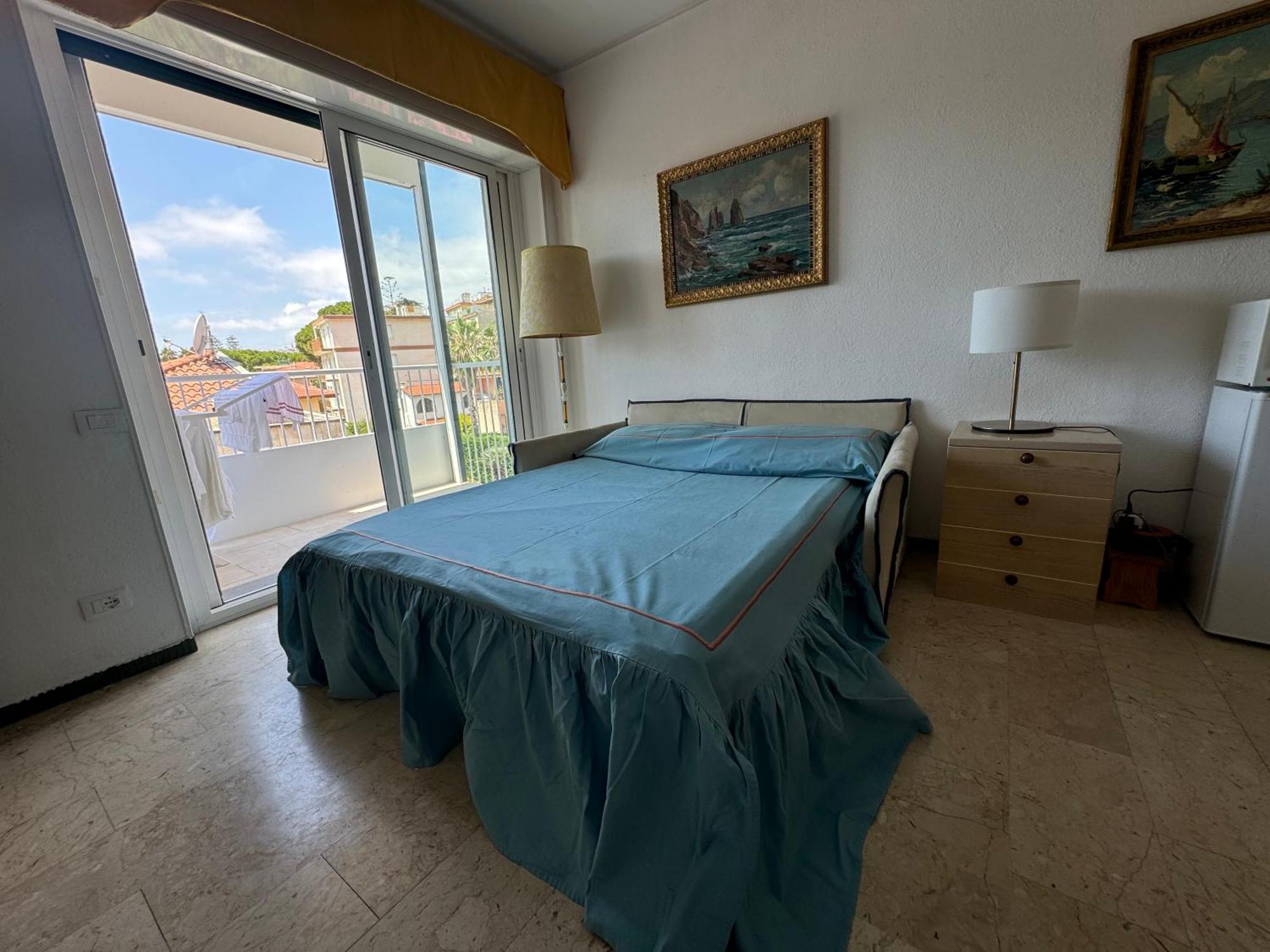 Tirrenia Beach House - Sea Front With Private Beach 圣雷默 外观 照片